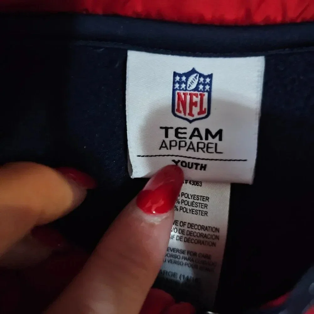 NFL team apparel